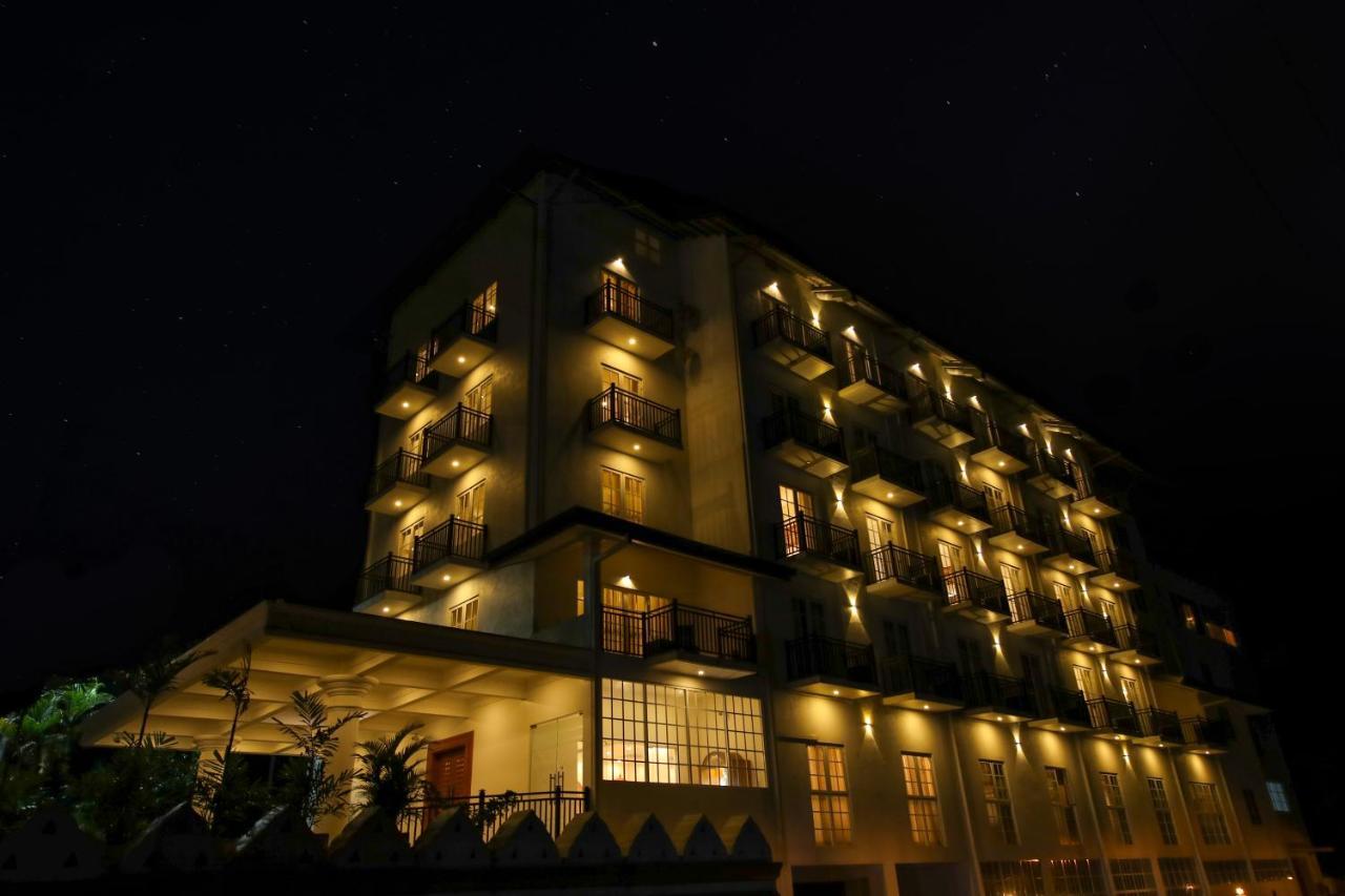 Bpr - Asgiriya ,Kandy Exterior photo